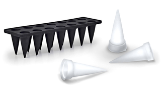Spiked Ice Tray Lets You Freeze Up Untraceable Murder Weapons